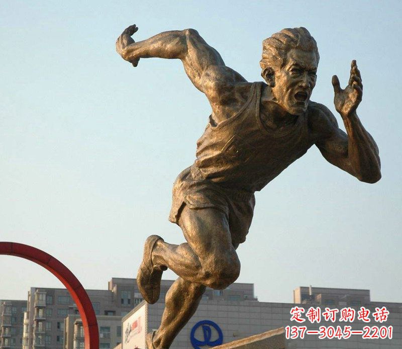 安阳把运动热情融入铜雕-男人雕塑