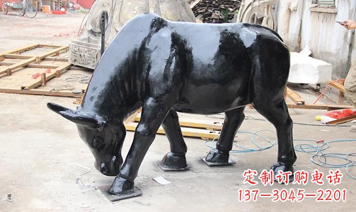 安阳把传统牧场风情带回家,领雕塑的艺术牛雕塑等你来!