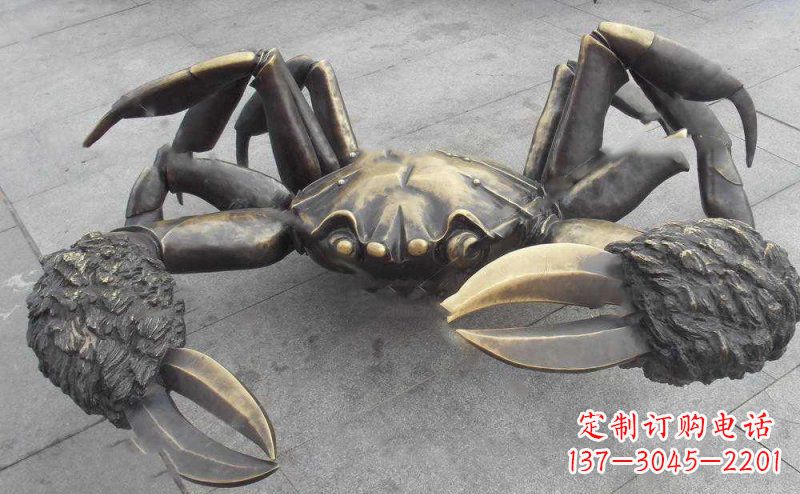安阳中领雕塑以传统工艺出品的螃蟹铜雕，是杰出…