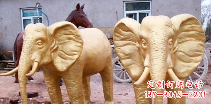 安阳漆金巨型大象雕塑,由中领雕塑厂家定制制作…