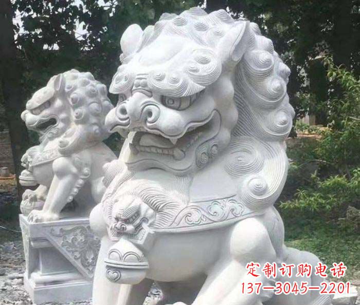 安阳中领雕塑:精致石雕狮子捕捉震撼动人的气势