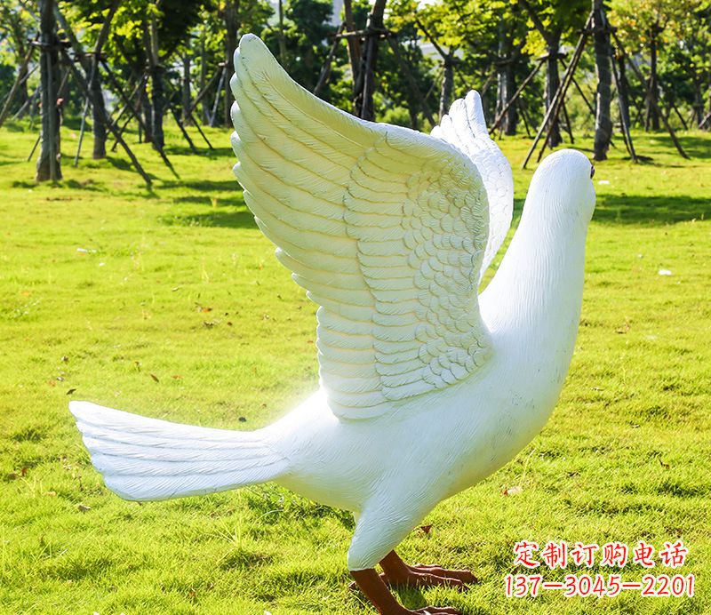 安阳以和平鸽为灵感，用雕塑记录世界和平