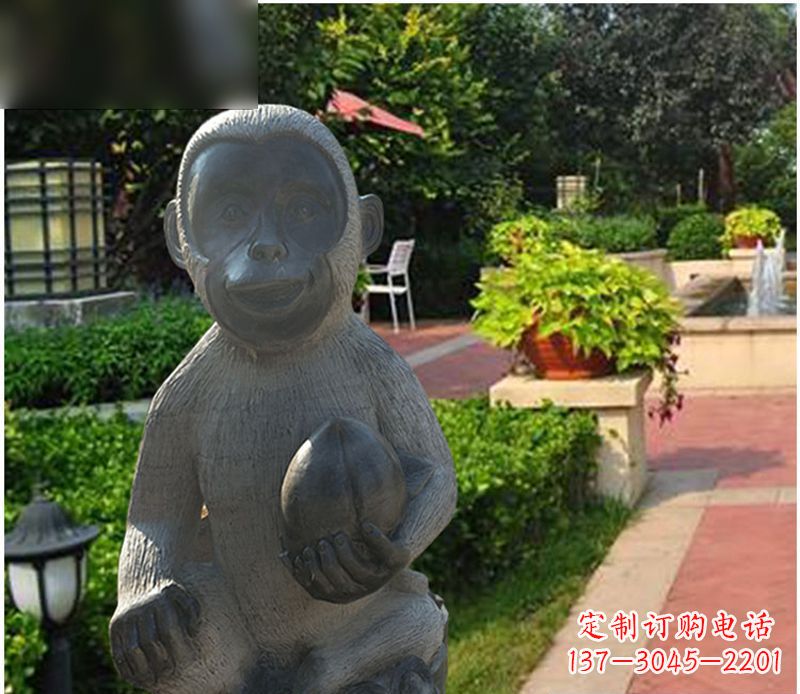 安阳青石猴雕塑:尽显可爱的童趣