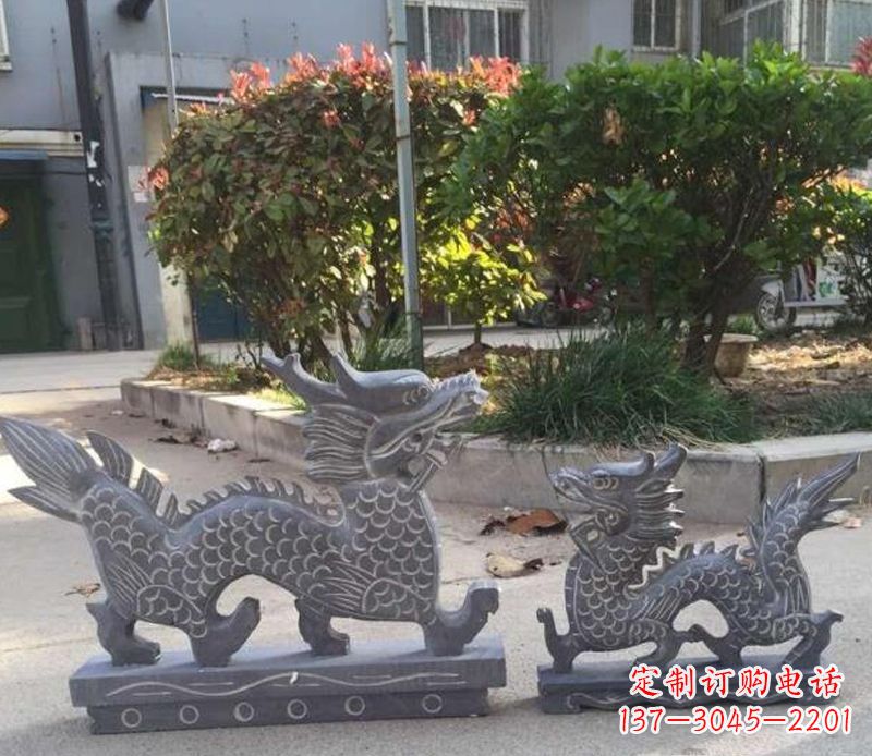 安阳青石雕刻母子龙是由中领雕塑工厂家生产的一…
