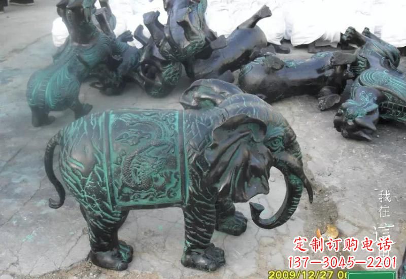 安阳精美青铜大象雕塑,极致线条优雅