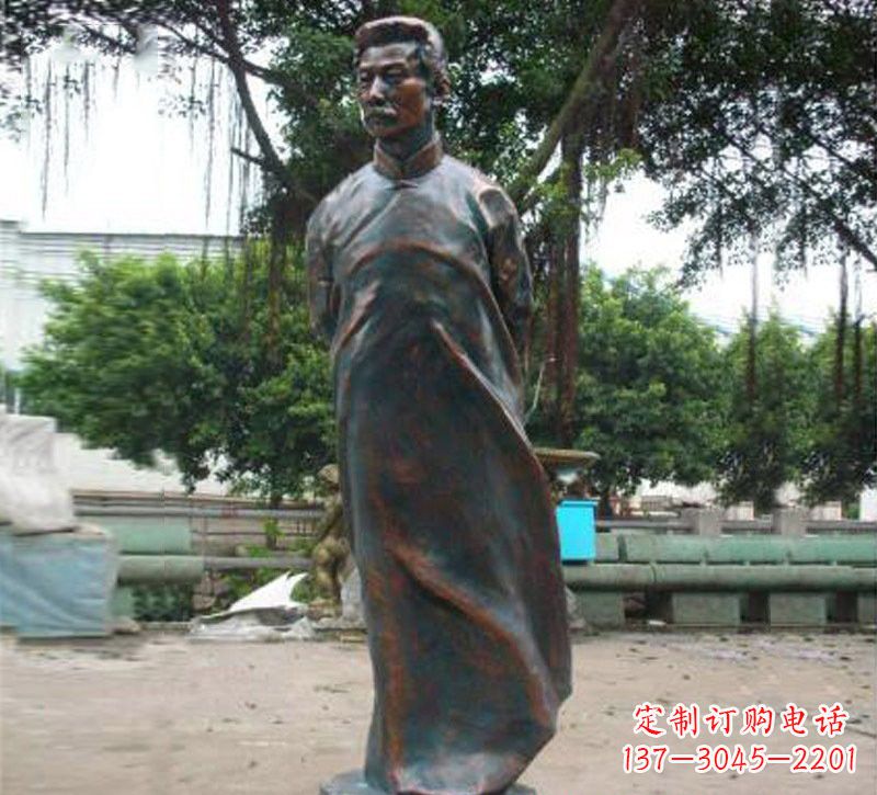 安阳青铜雕塑,精致鲁迅雕像