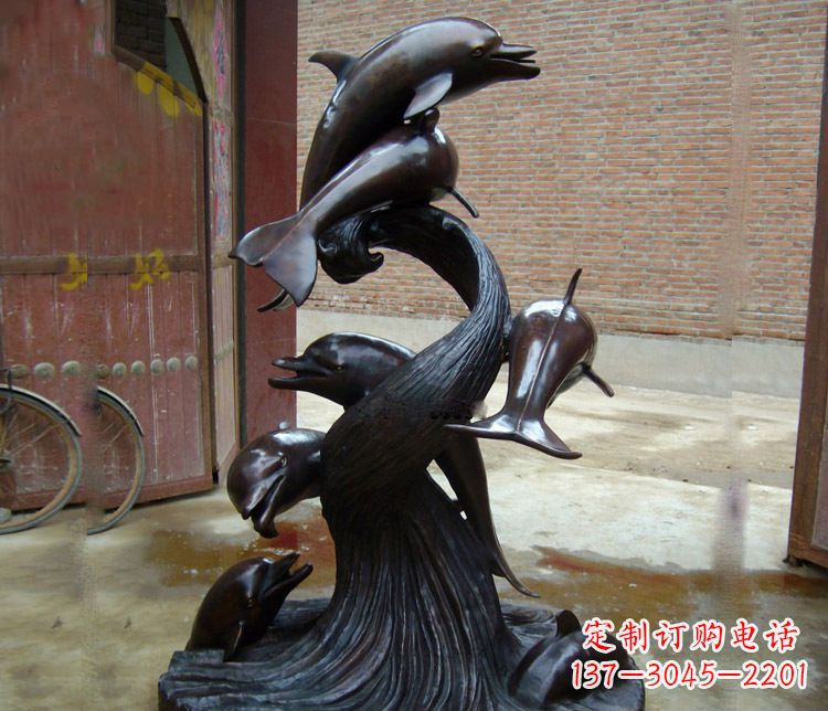 安阳尊贵华丽的海豚雕塑