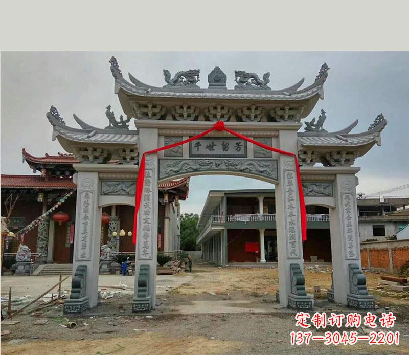 安阳以传统工艺为源的独特牌坊石雕