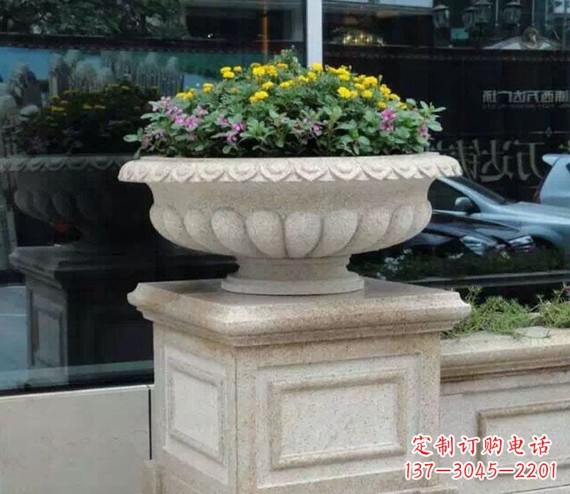 安阳精美大理石花盆雕塑