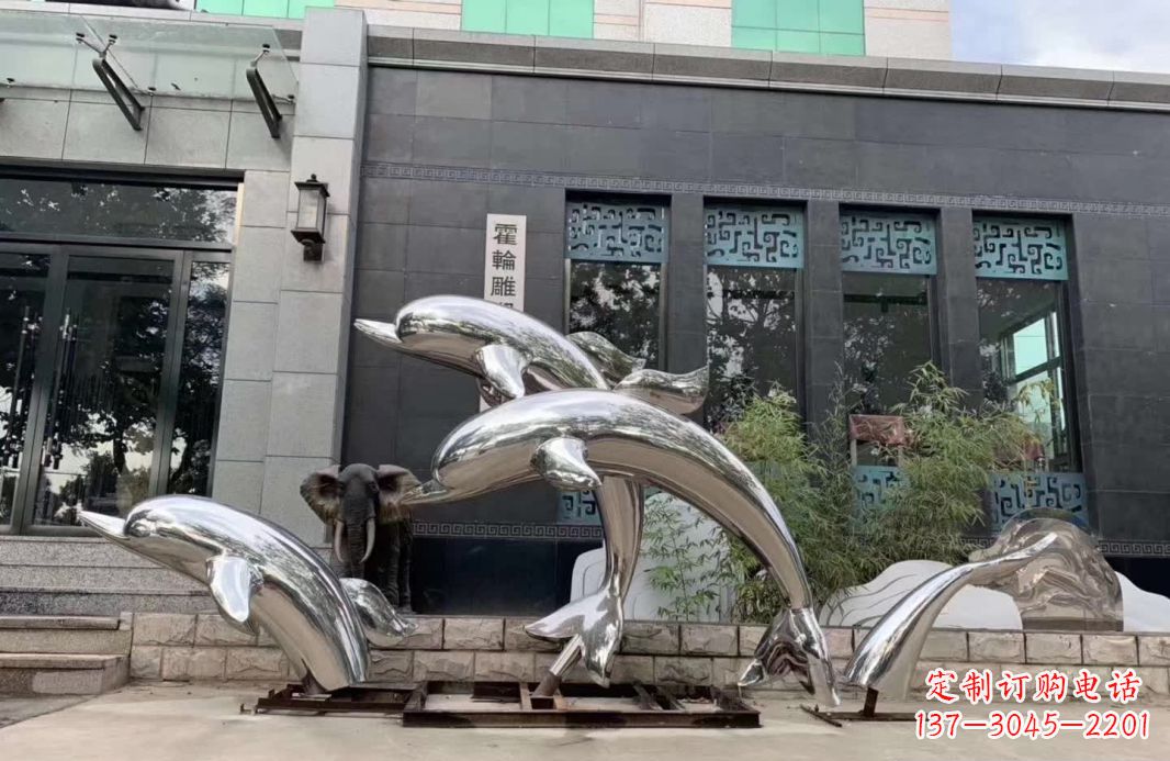 安阳高端定制不锈钢海豚雕塑