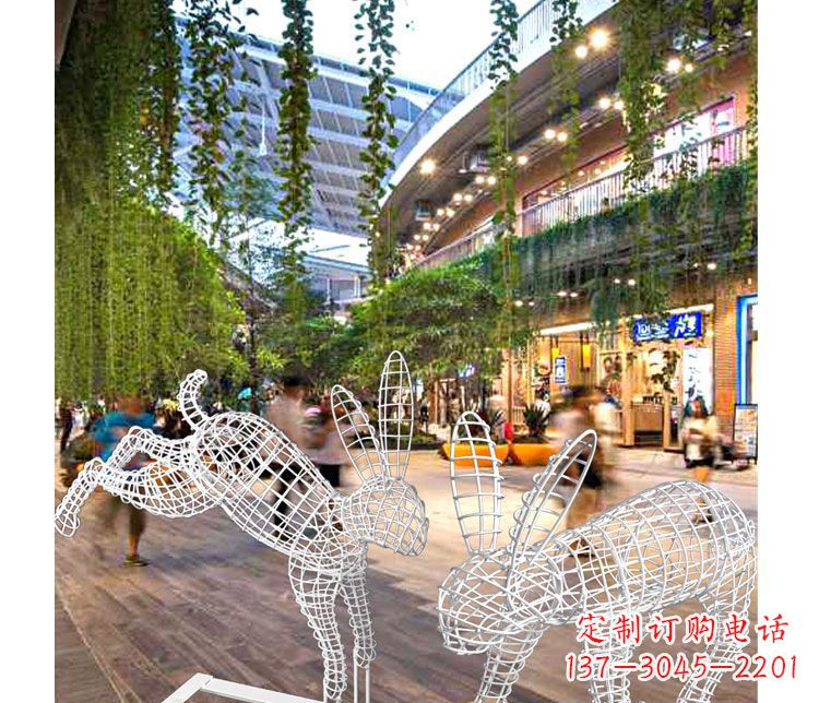 安阳中领雕塑的精致兔子雕塑