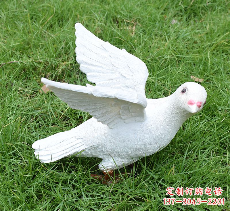 安阳象征和平的少女和平鸽雕塑
