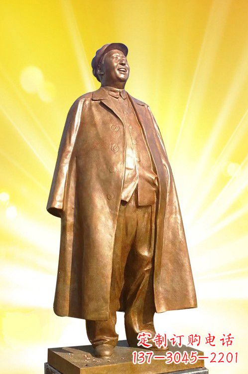 安阳严格掌控:毛主席大衣装置雕塑