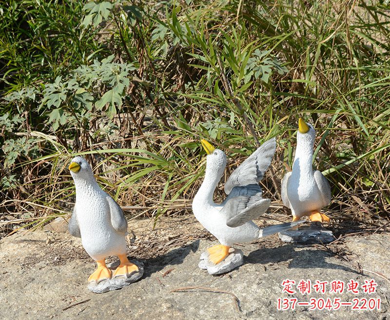 安阳抗美援朝烈士陵园和平鸽雕塑——倾诉历史的象征