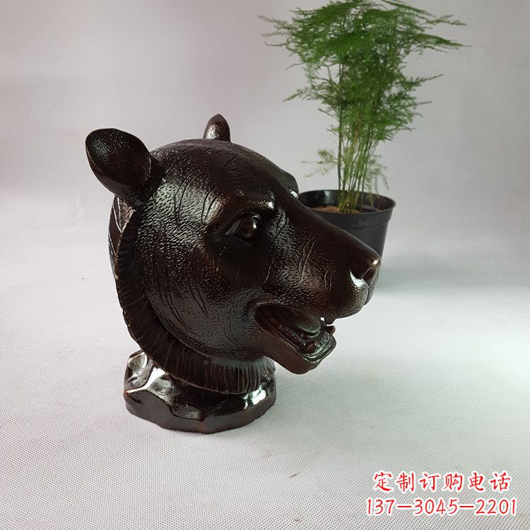 安阳注入传统元素的生肖铜雕