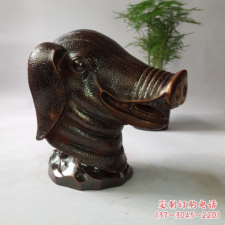 安阳精美完美的生肖猪铜兽首