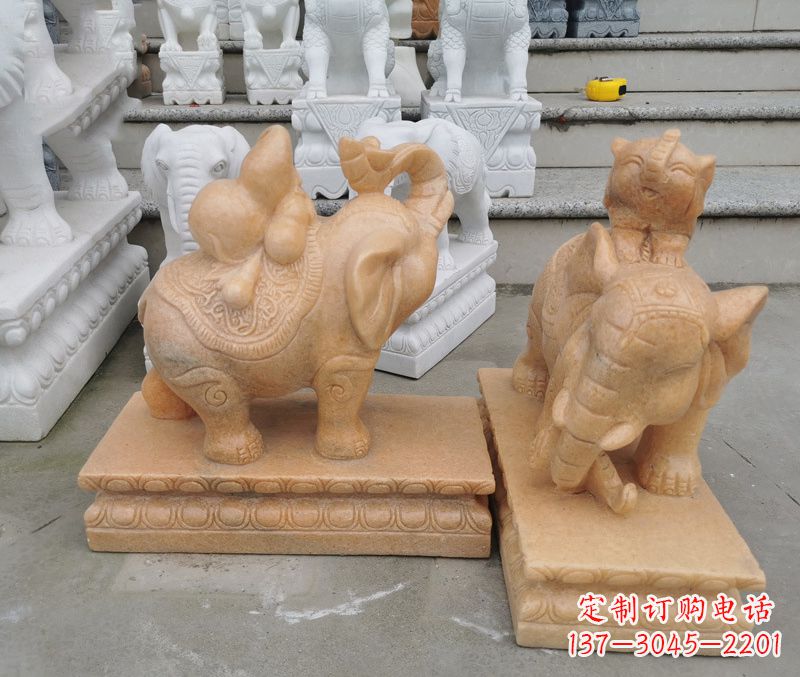 安阳完美还原静谧大象雕塑