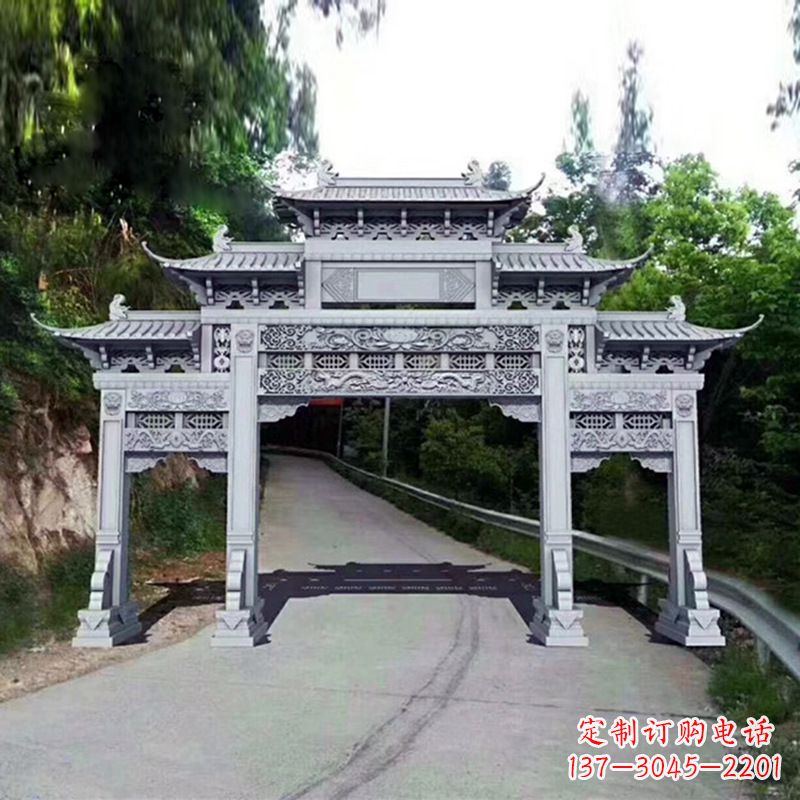 安阳艺术品般的牌楼雕塑