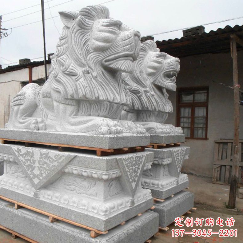 安阳港币狮子雕塑,华丽展现华夏气势