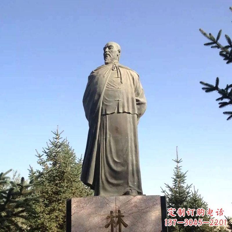 安阳令人敬畏的林则徐雕像