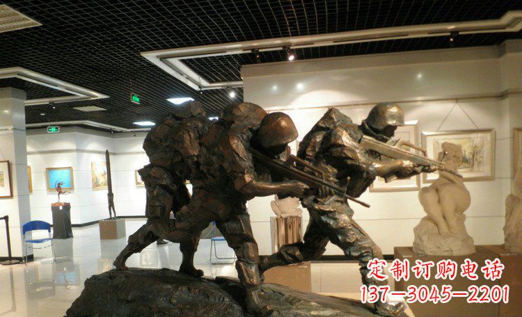 安阳士兵突击战士铜雕