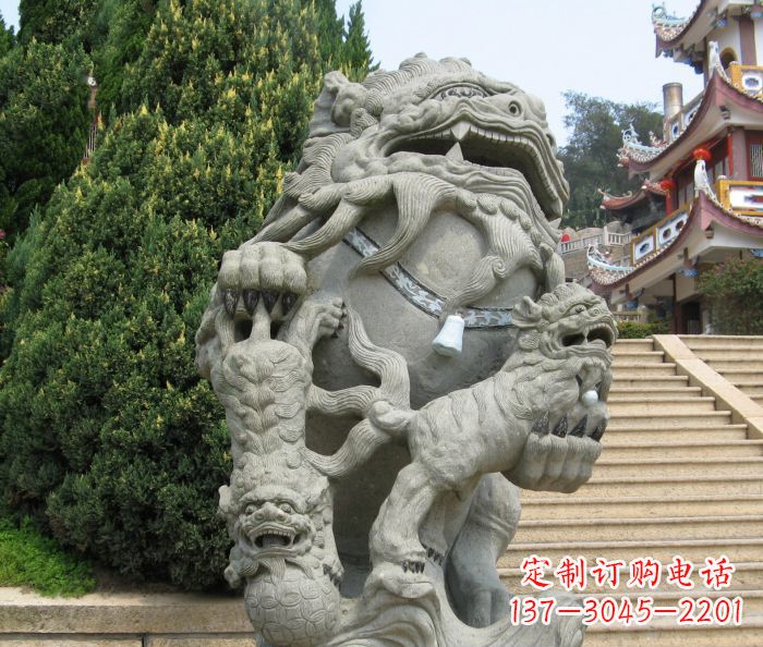 安阳寺庙景观狮子石雕