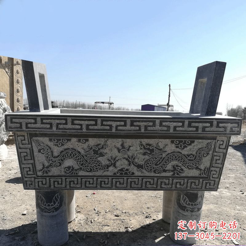 安阳寺庙墓地祭祀四足方鼎,青石仿古石雕香炉
