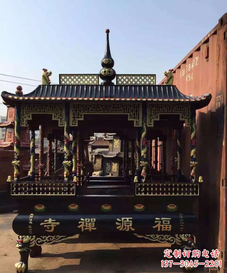 安阳寺庙香炉铜雕 (2)