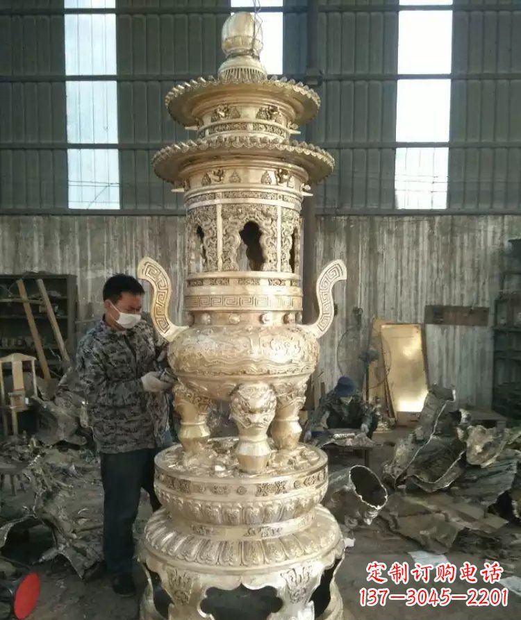 安阳寺庙香炉铜雕 (5)
