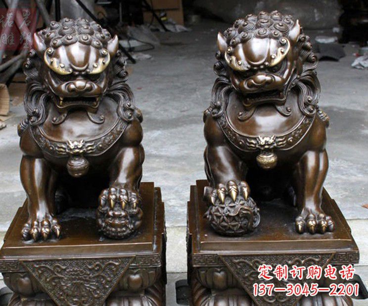 安阳天安门铜狮子