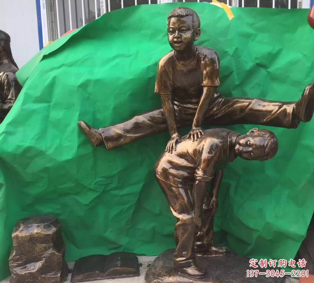 安阳跳马儿童铜雕