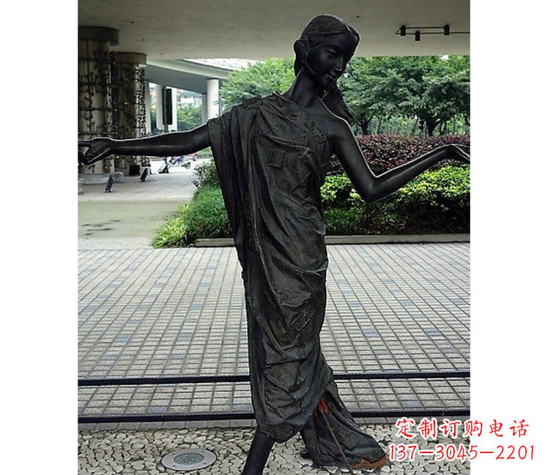 安阳跳舞的女孩街边景观铜雕