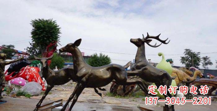 安阳跳跃的小鹿铜雕