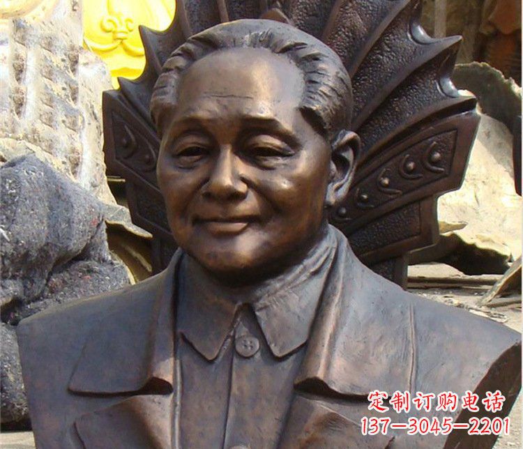 安阳铜雕广场邓小平肖像雕塑