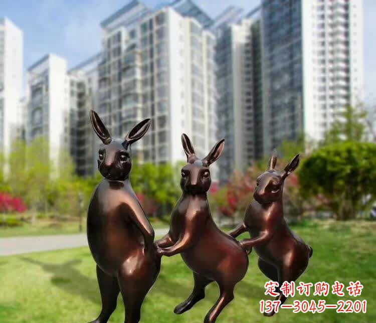 安阳铜雕广场动物兔子