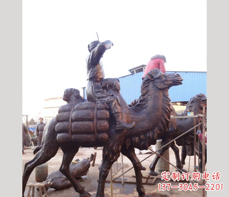 安阳铜雕广场骑骆驼雕塑