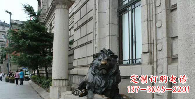 安阳铜雕跪姿狮子