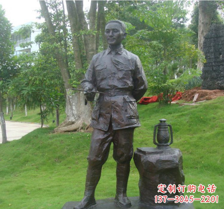 安阳铜雕青年时期邓小平