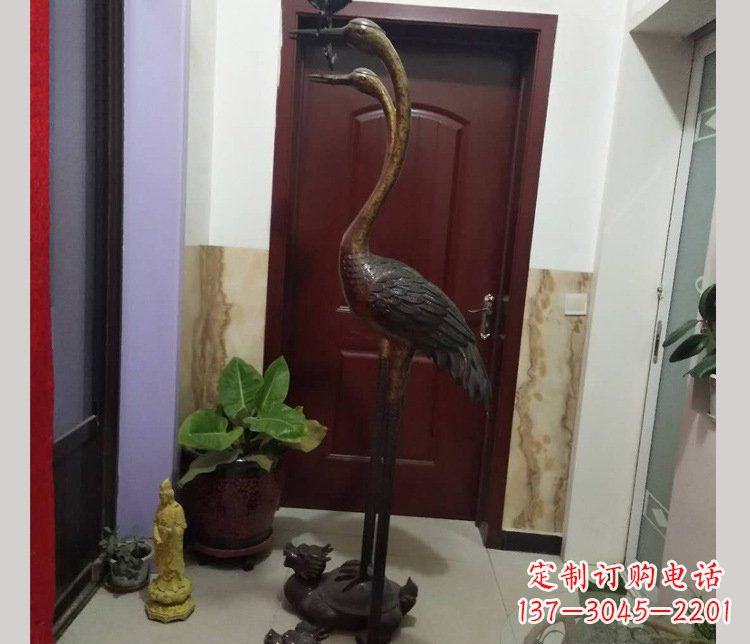 安阳铜雕仙鹤踩龟雕塑摆件 (2)