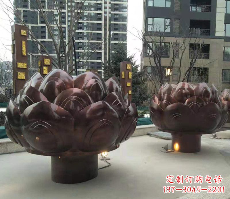 安阳铜雕小区景观荷花