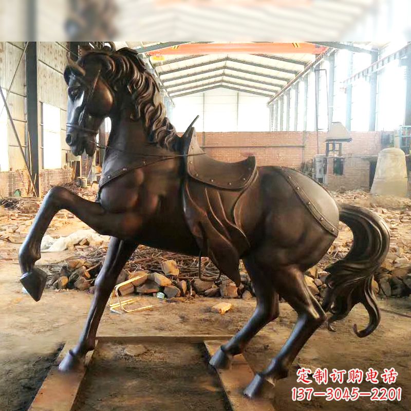 安阳铜雕战马