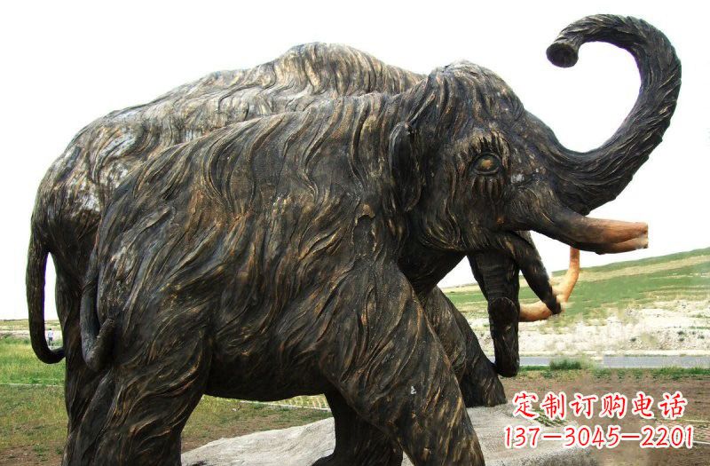 安阳铜雕长毛象动物雕塑
