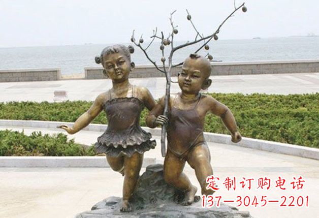 安阳玩耍的儿童铜雕