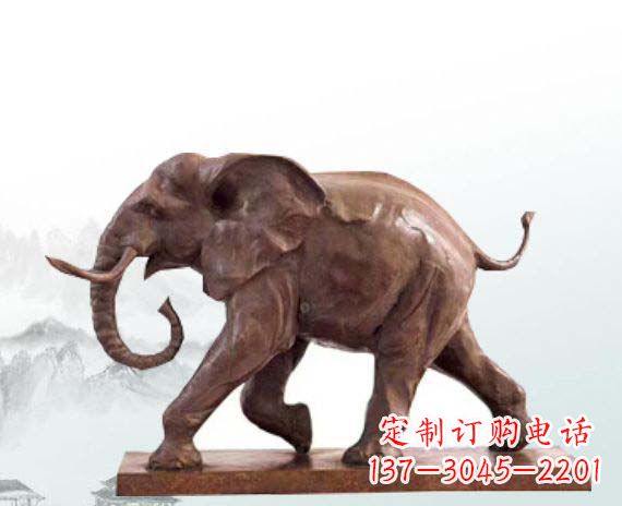 安阳晚霞红大象公园动物石雕