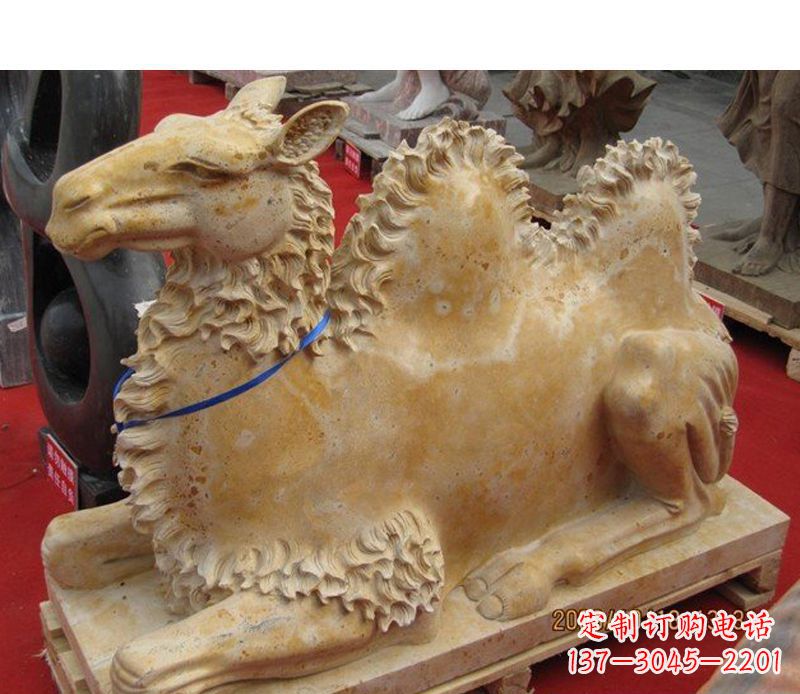 安阳晚霞红动物骆驼石雕