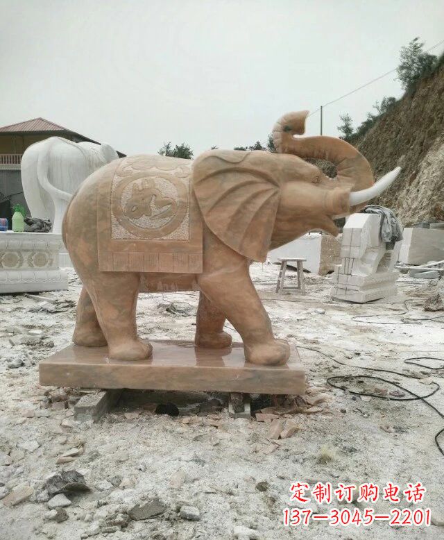 安阳晚霞红吉祥如意大象雕塑
