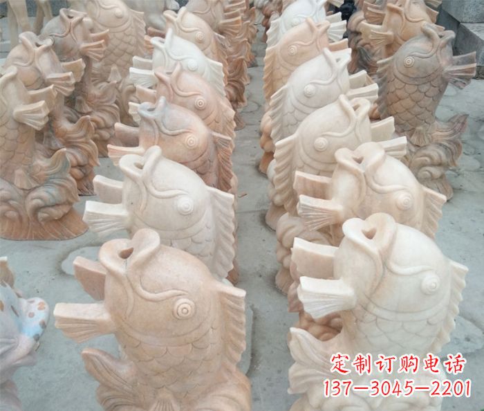 安阳晚霞红喷水鲤鱼公园石雕 (2)