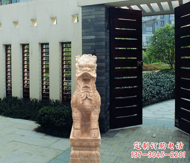安阳晚霞红瑞兽麒麟雕塑