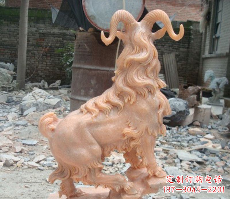 安阳晚霞红山羊石雕