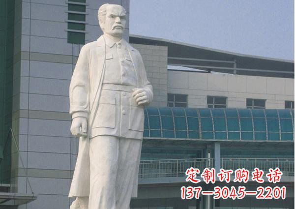 安阳西方名人白求恩石雕